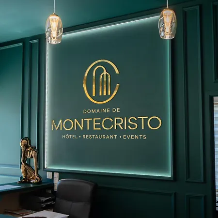 فندق Logis Hotel-restaurant Domaine De Montecristo Et L'evasion Dantes Bourguignons