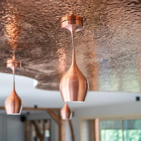 Logis Hotel-restaurant Domaine De Montecristo Et L'evasion Dantes فندق 3*