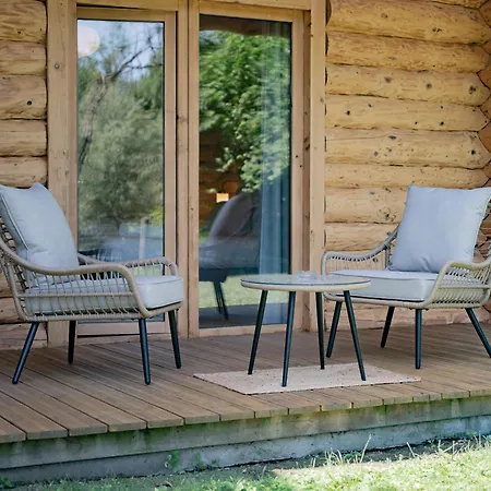 Logis Hotel-restaurant Domaine De Montecristo Et L'evasion Dantes 3* Bourguignons